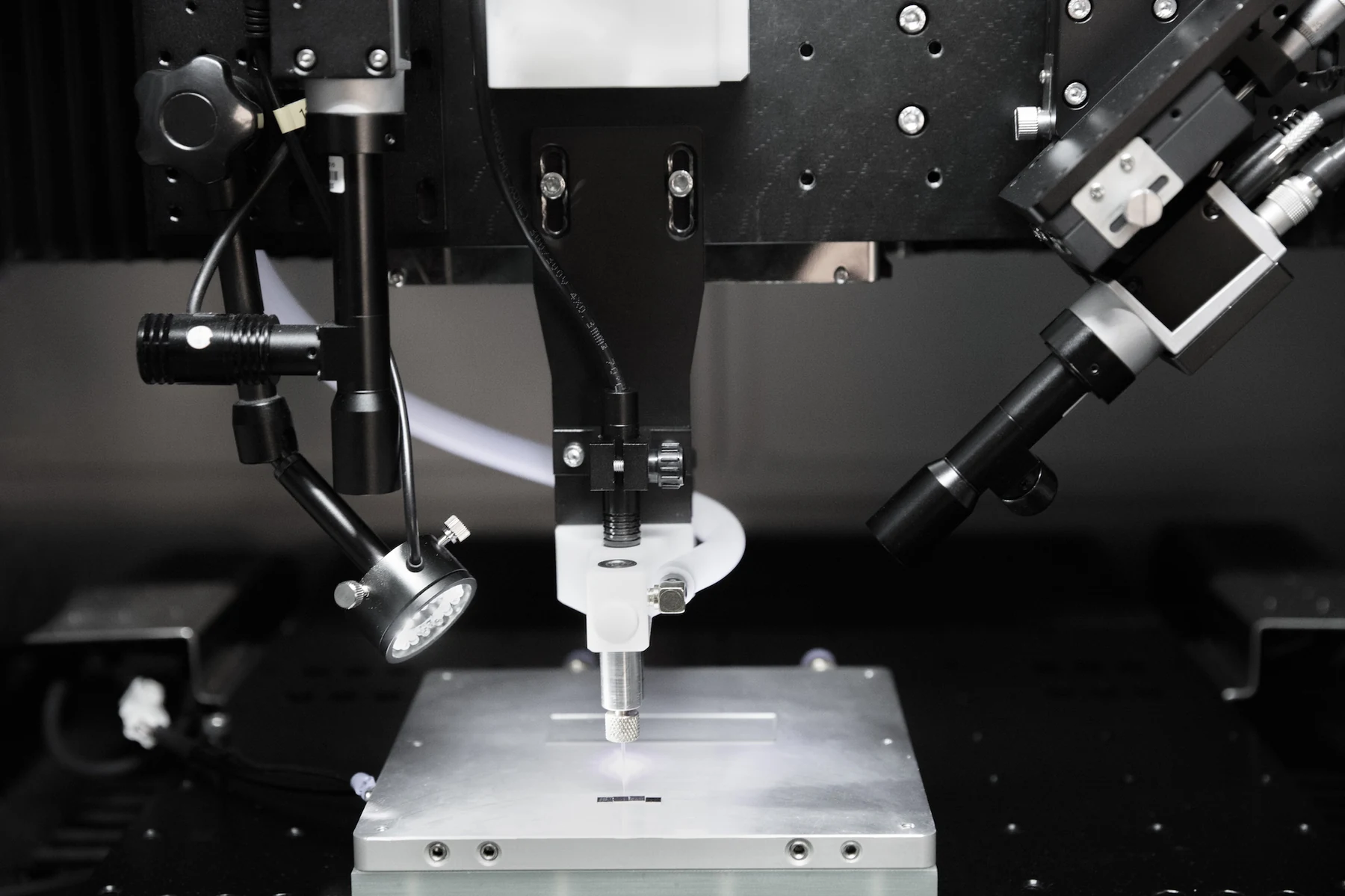 In-process vision for micro/nano 3D printing