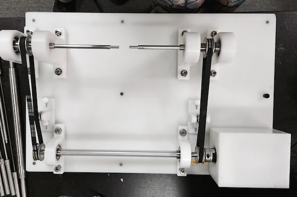 Magnetic collector for aligned hollow nanofibers